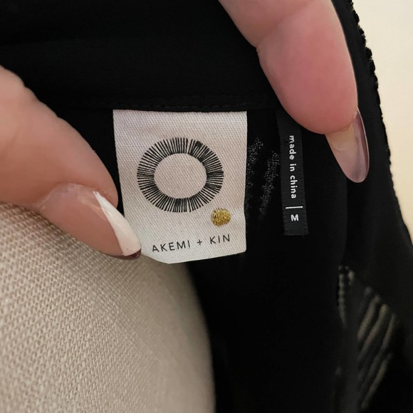 Anthropologie Akemi + Kin Black Sheer Long Sleeve Button-Down Tunic Size M - Picture 7 of 7